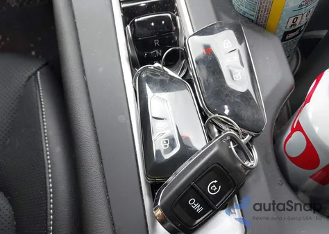 2024 Volkswagen Atlas 2.0T Se from USA, damaged, VIN 1V2DR2CA5RC614043